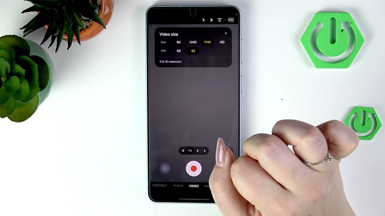 SAMSUNG Galaxy S26+ – Как изменить разрешение видео