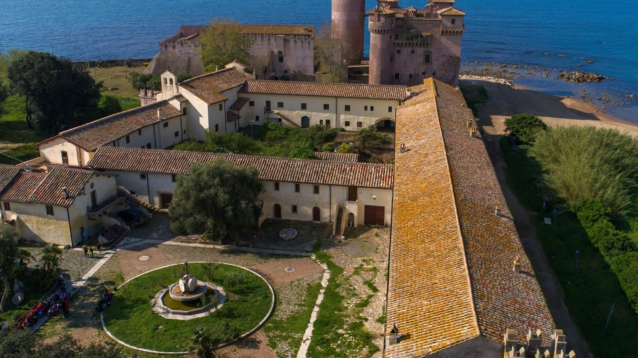 Castello Santa Severa con Antigravity  A1 Dji Neo 2
