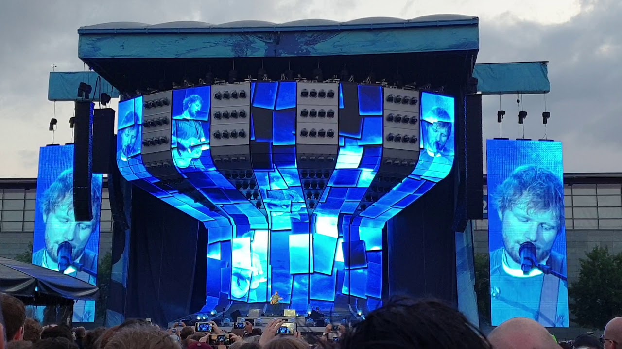 Ed Sheeran - Castle On The Hill (Hannover 03.08.19)