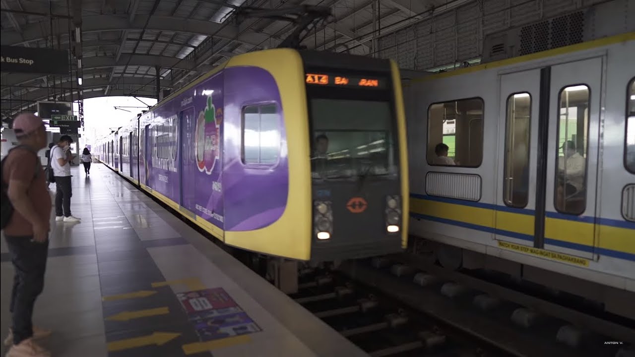Philippinenes, Manila, LRT ride from Balintawak to Doroteo Jose
