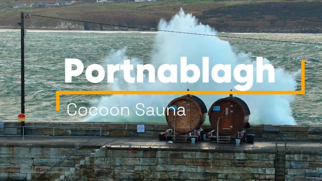 Rough seas at Portnablagh