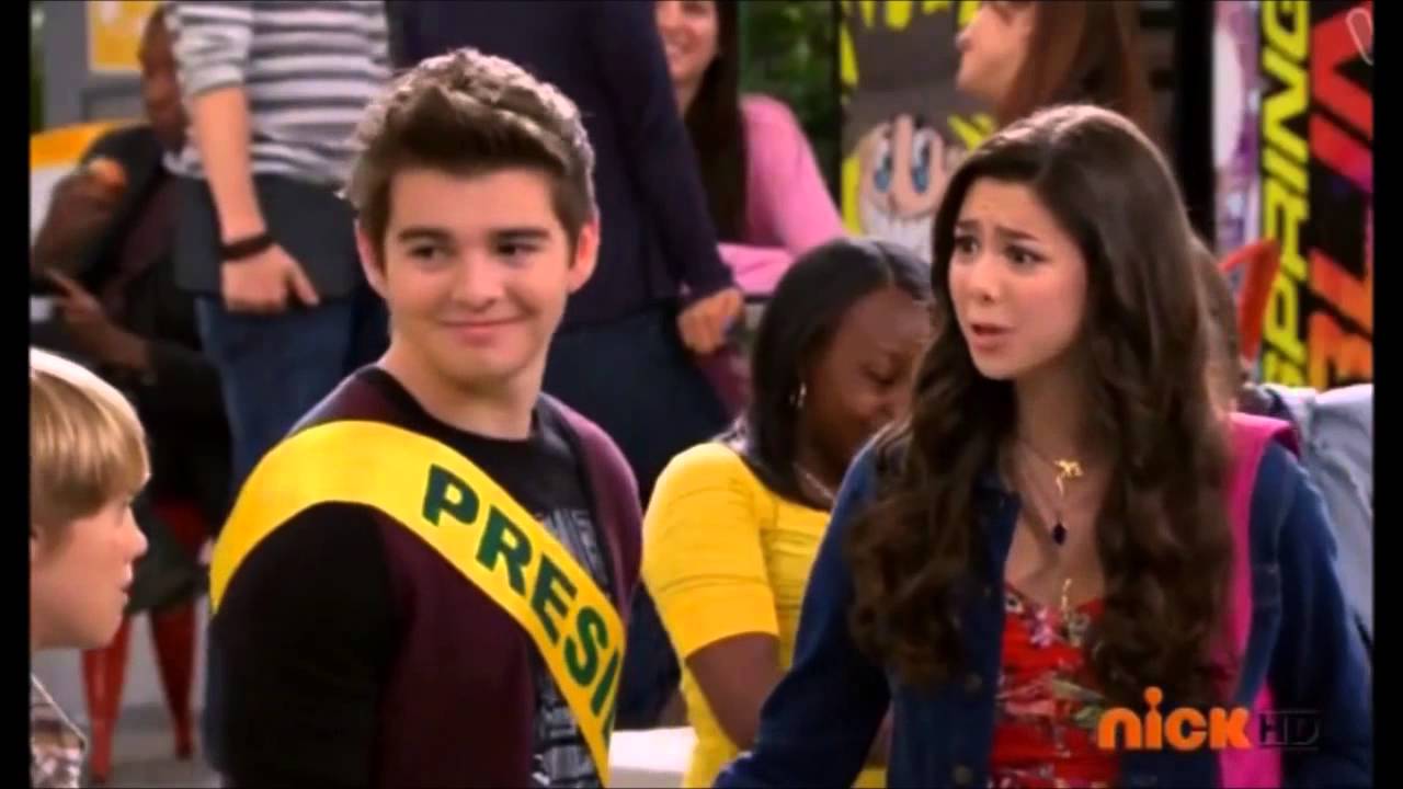 Max + Phoebe ll Brand New