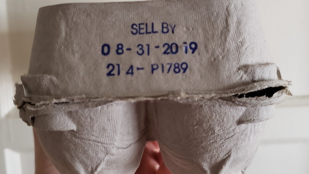 Here's What Grocery Stores Really Do With Expired Food