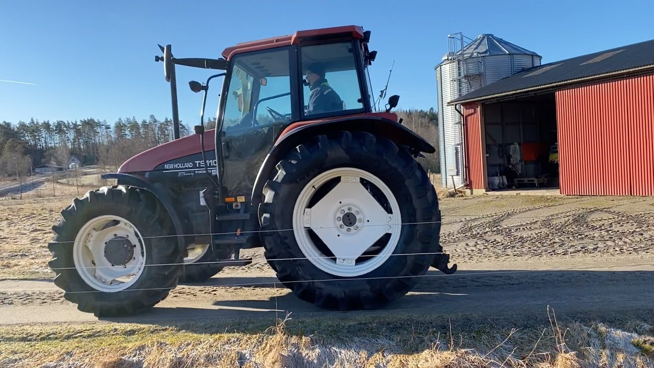 Köp Traktor New Holland TS110 på Klaravik