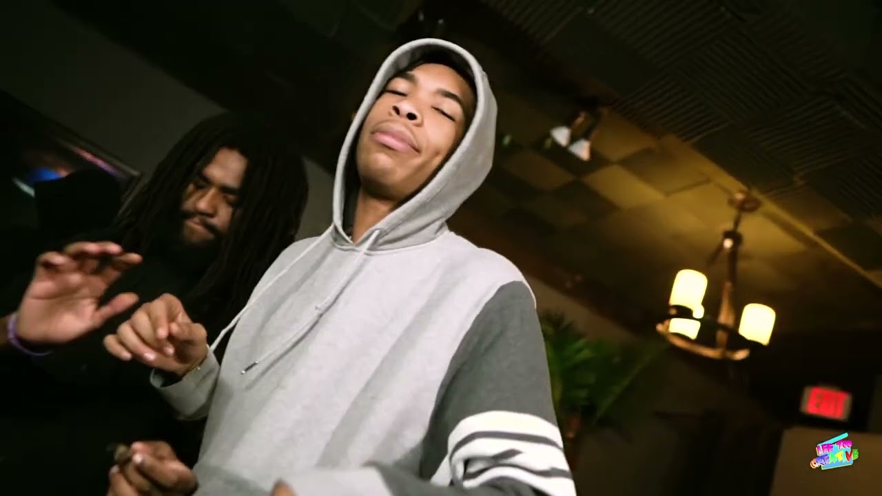 Dee Play4Keeps - “Dougie “ ( Make Em Dougie) (OFFICIAL MUSIC VIDEO)