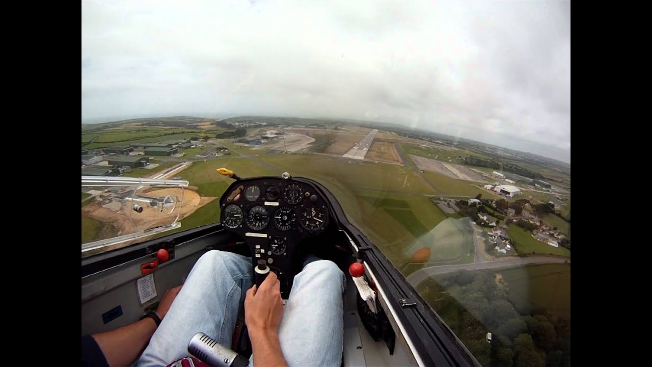 Crosswind landing SZD Junior