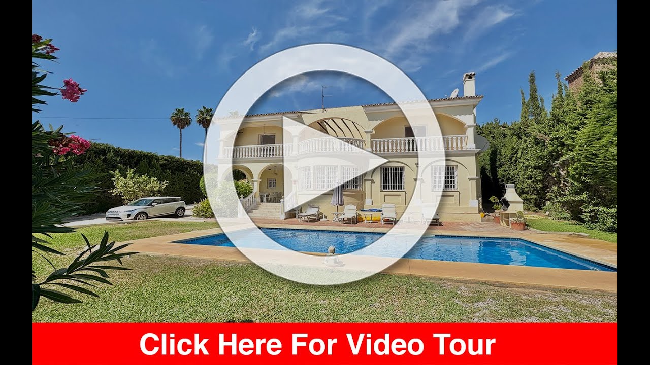 TOP249140 Grand Andalucian Villa for sale in prime Costa del Sol location Mijas Golf  € 1,185,000