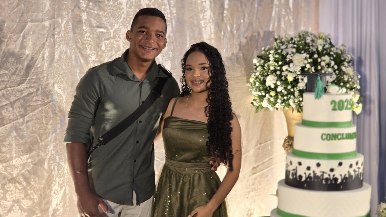 SAMIRA SE FORMOU: VEJA COMO FOI LINDO TODO O EVENTO DA FORMATURA