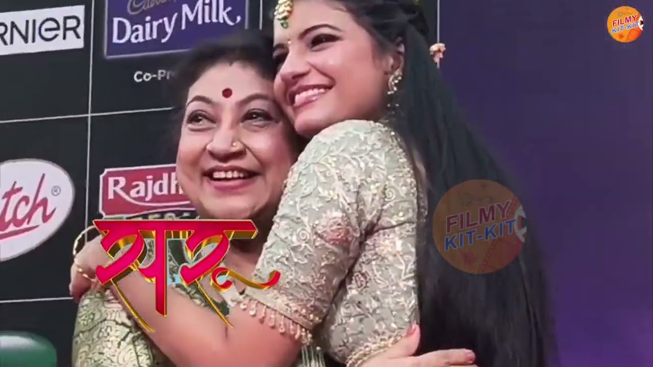 Red Carpet For Zee Kutumb Awards || Saru || Mohak Matkar & Shagun Pandey