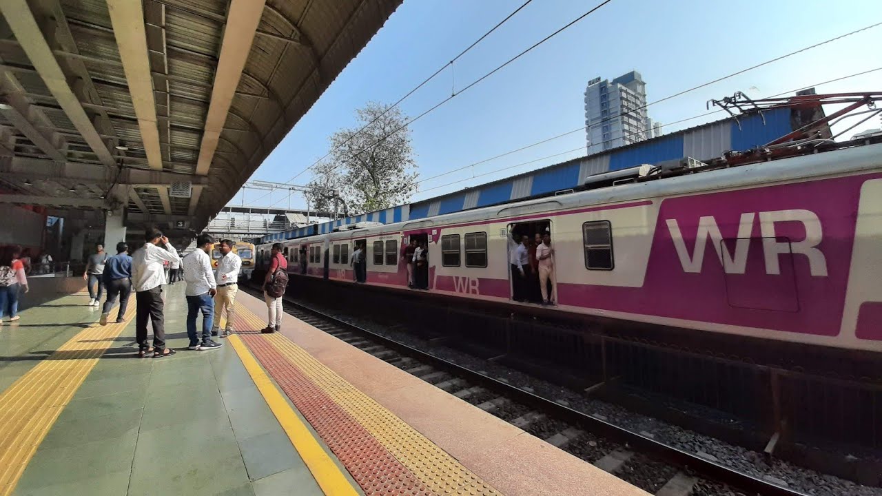 Mumbai Local Train Travelling Dahanu Road To Khopoli Via Dadar Mumbai Max.