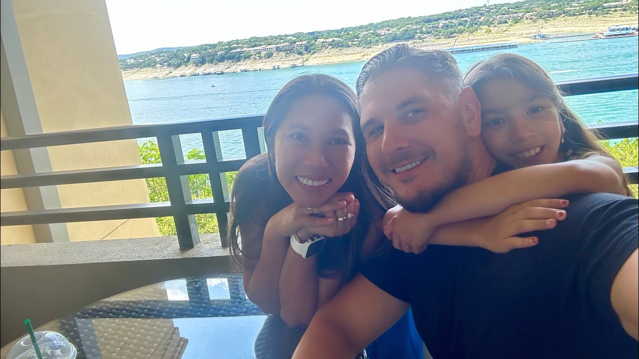 LAKEWAY RESORT and SPA | ROOM TOUR | 2 QUEEN BEDS, BALCONY, LAKE VIEW | SKYE and Family