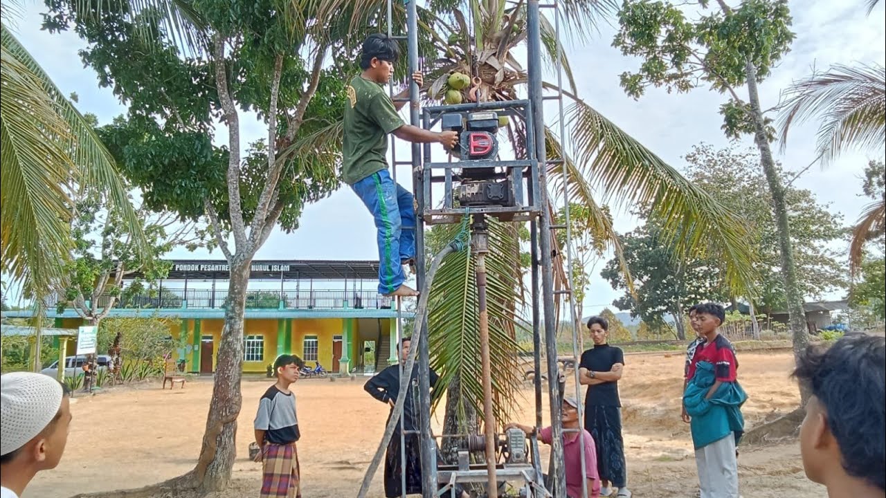 Proses Perakitan alat-alat Pengeboran Sumur di Pondok Pesantren Agro Nurul Islam Sudah di lakukan 