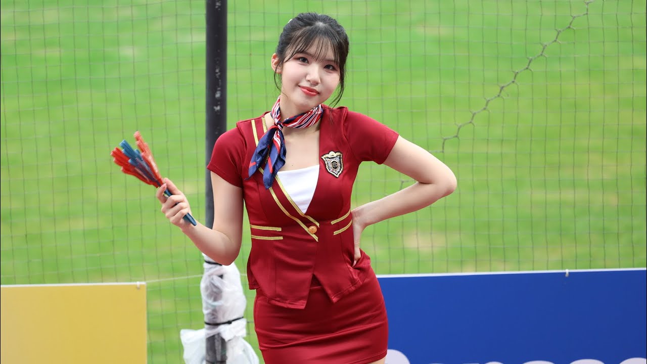 250419 樂天桃猿 先發打序曲 - Rakuten Girls 廉世彬 空姐裝 염세빈 《環遊世界趴》