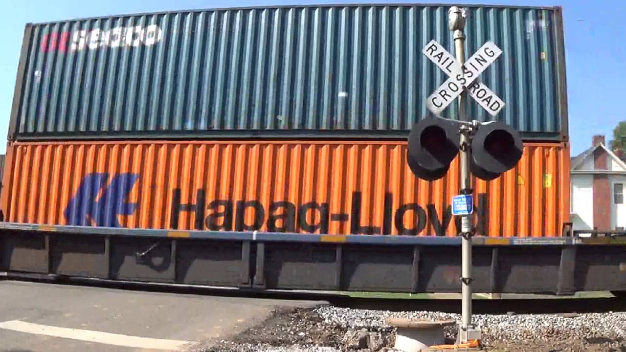 Jackson Street Railroad Crossing, Courtland, AL with Crossing Malfunctions!