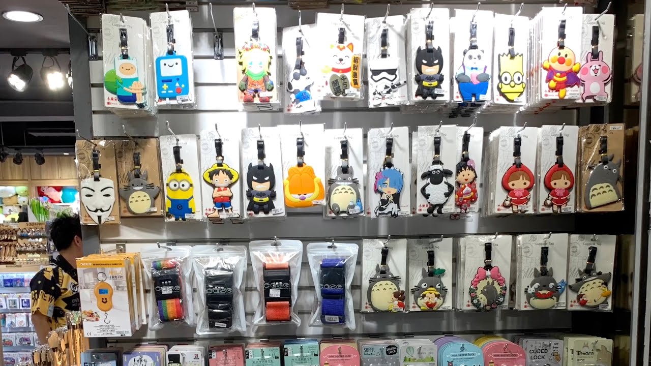 Gadgets, Accessories & Souvenirs Shop at Ximending 西門丁 | Taipei, Taiwan 🇹🇼