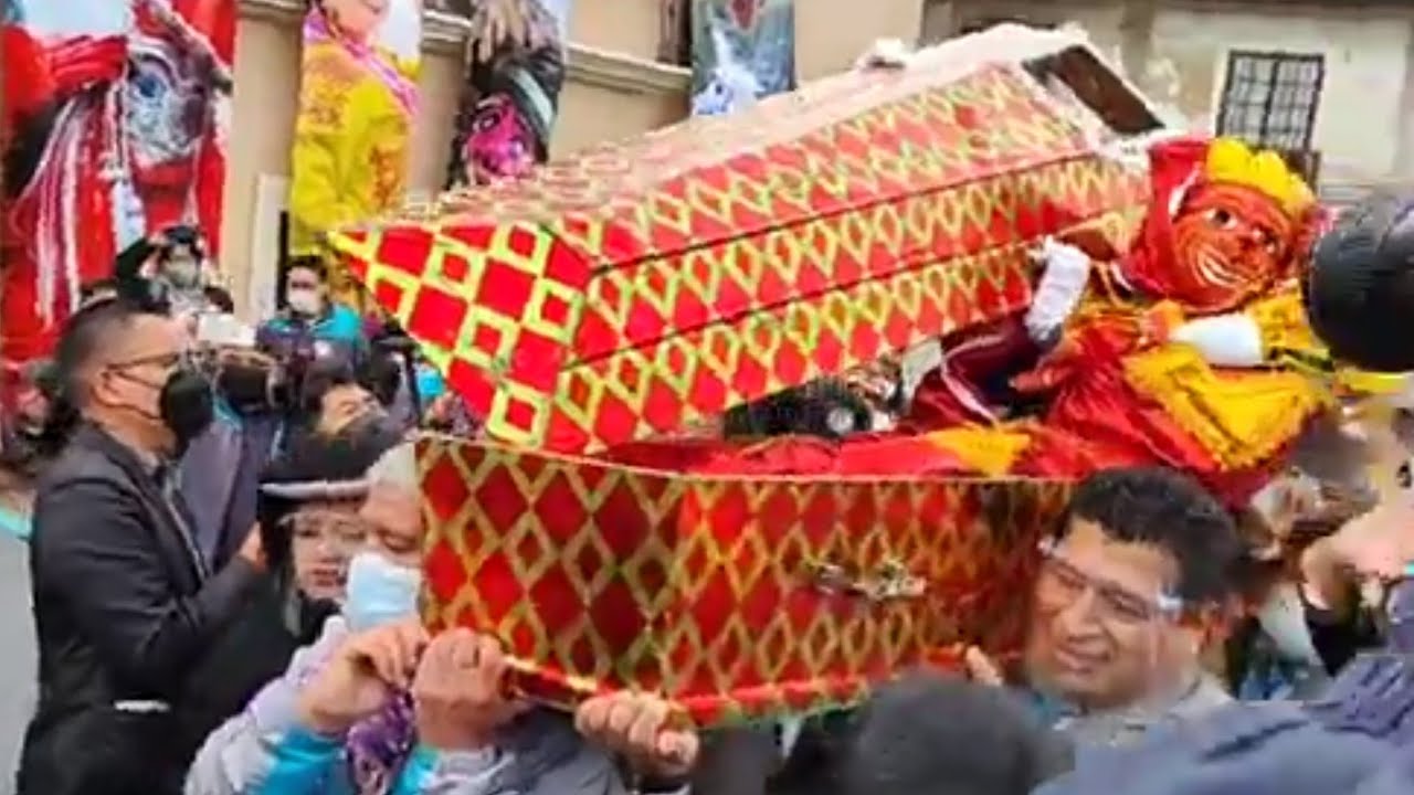 Desentierro del Pepino 2022 en La Paz