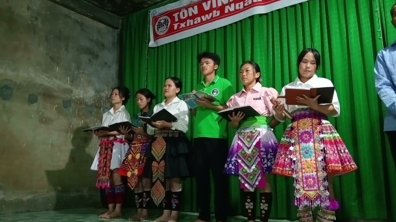 Hu nkauj qheb Kev pehawm vajtswv hnub ib 