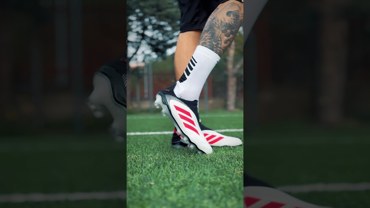 Would you try laceless Copa Pure III? 🤔 #bootsclub #footballboots #adidascopa #adidasfootball