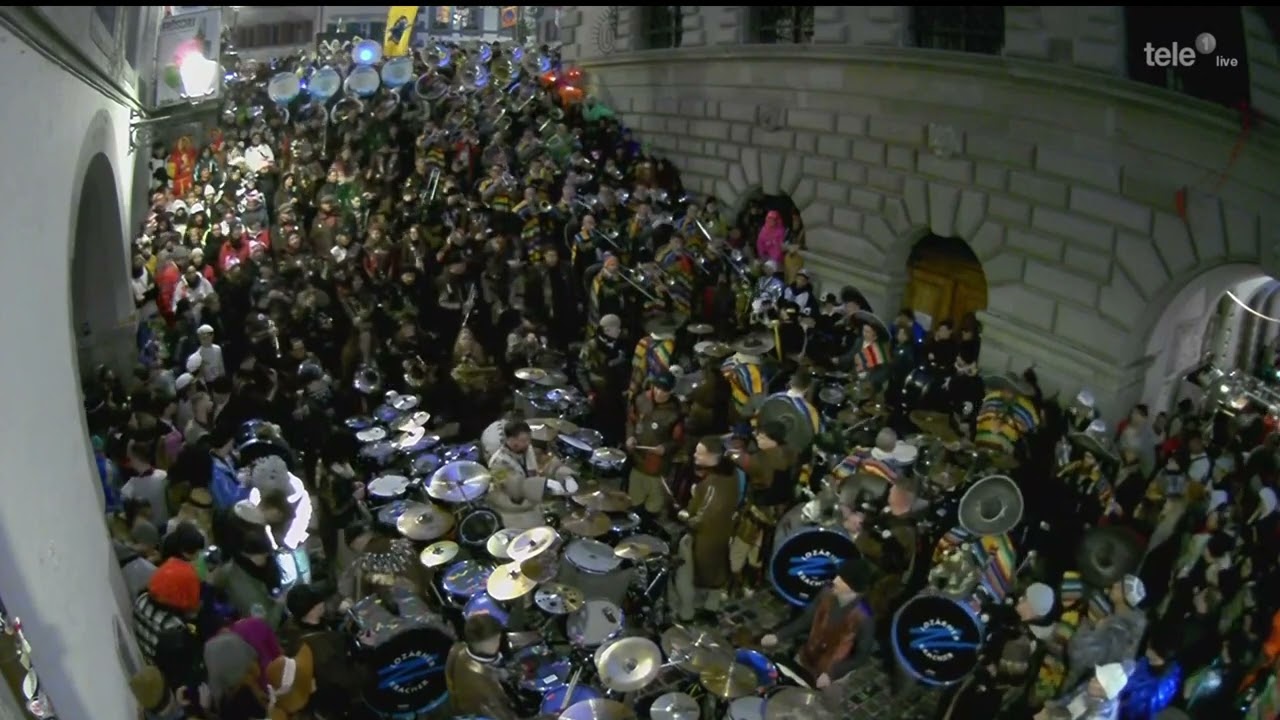 Rathaustreppe Fasnacht 2025 in Luzern