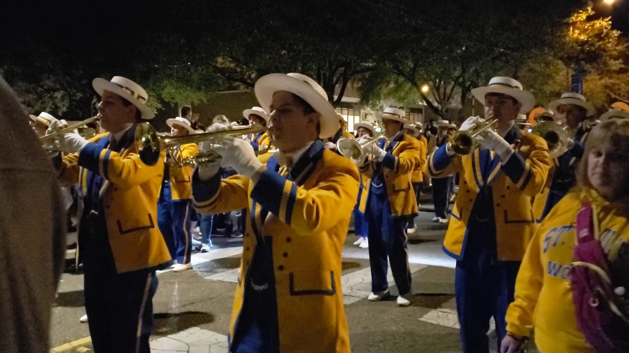 St.Paul's Marching Wolves - Mardi Gras 2019 Krewe of Olympia, Covington,  LA