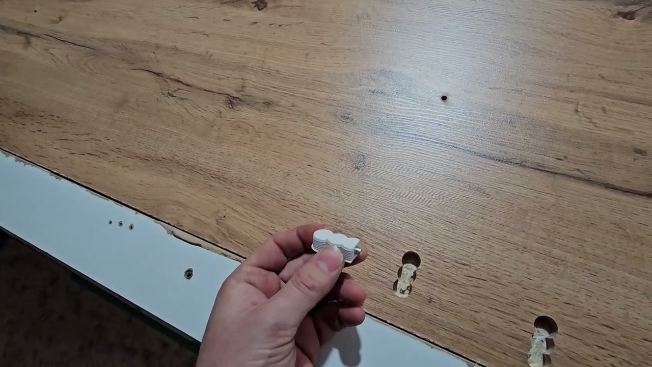 Стяжка  нестинговая.