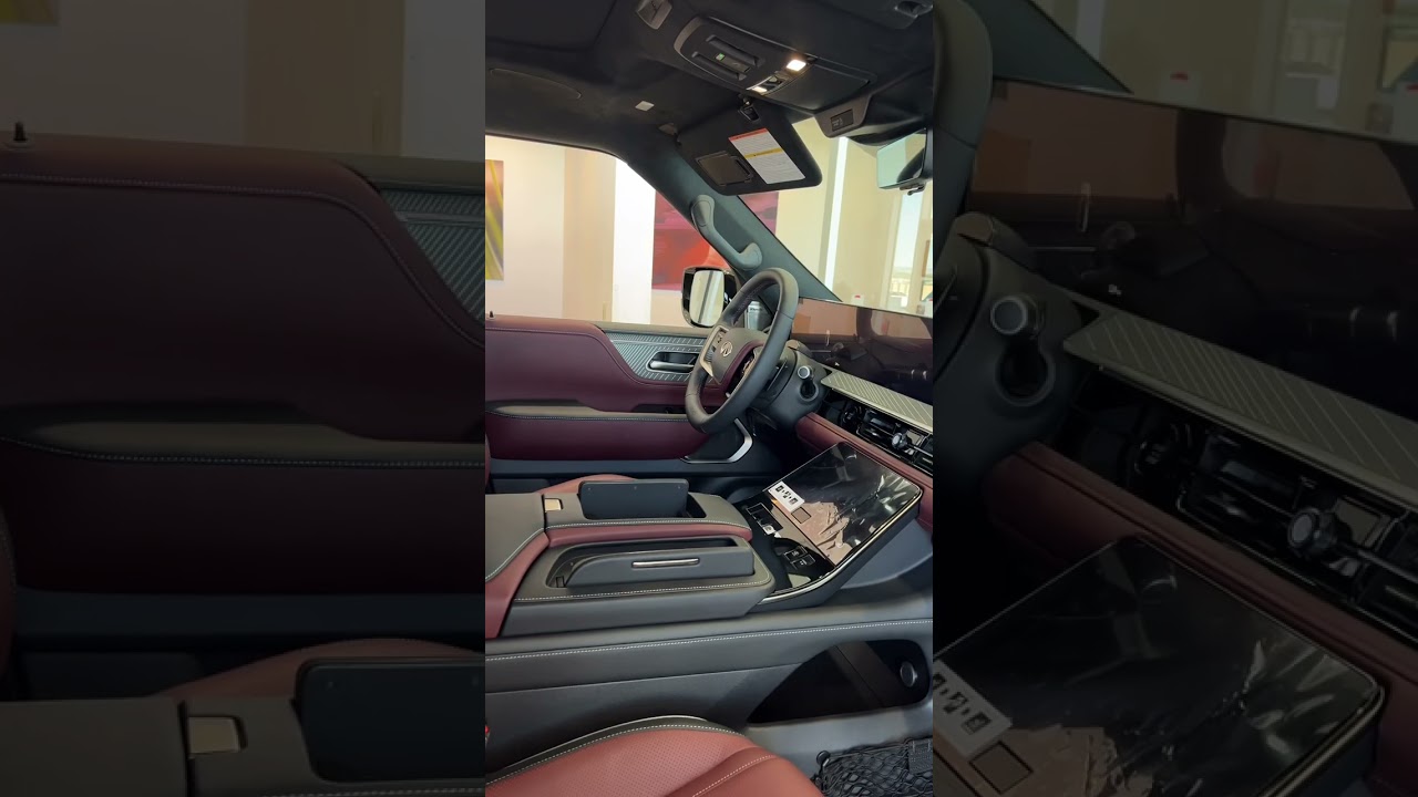 2025 INFINITI QX80 Interior View | Red Noland INFINITI