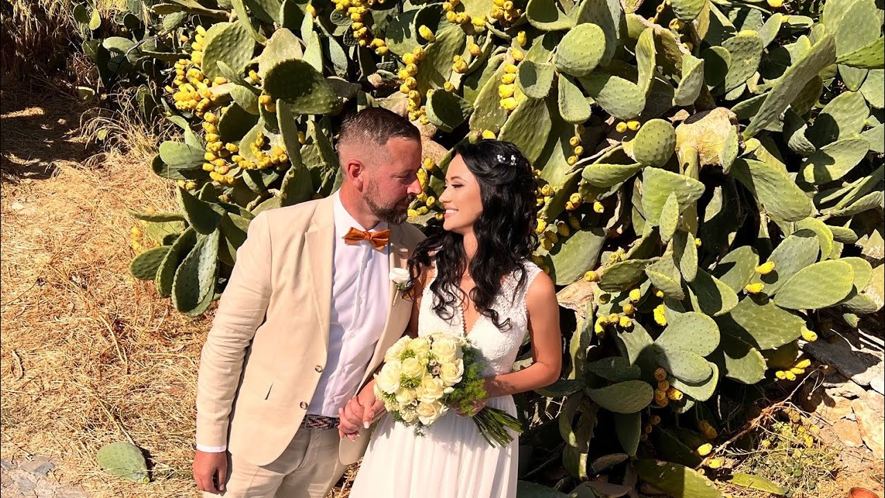 Axel and Roxana wedding day in Crete by Eventous