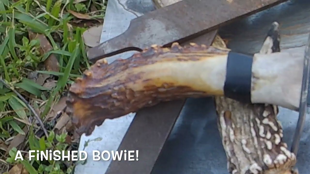 I SMASHED SOME SAW BLADE AND OLD FILES TOGETHER AND THIS HAPPENED