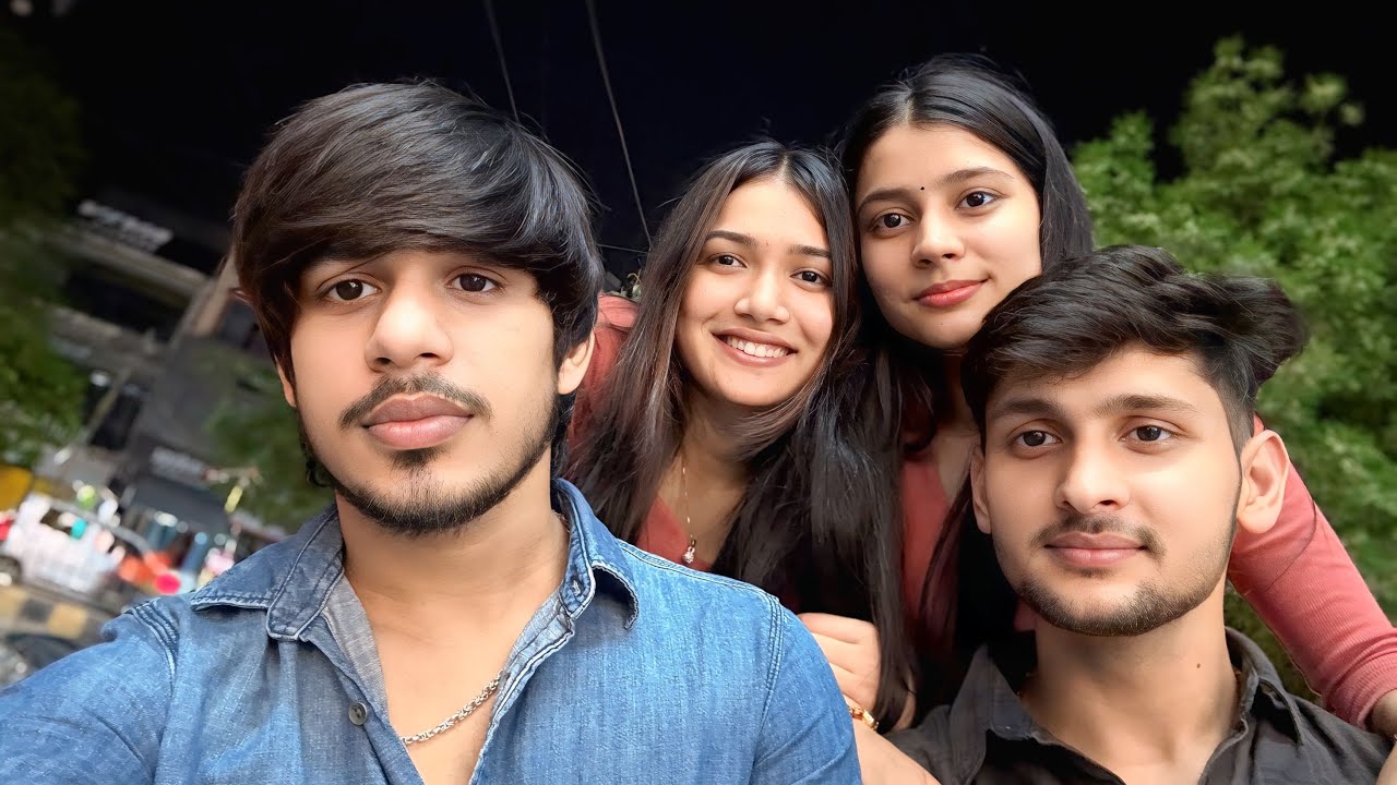 Ruchi ने कराई मुझे shopping 🛍️ || कुछ पुरानी यादें || Ruchi Mohit Vlogs ||