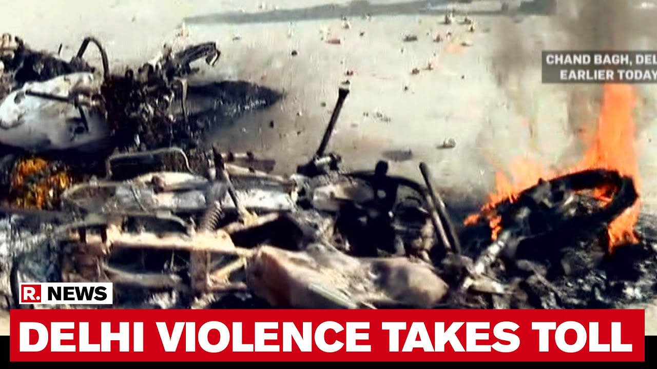 Police Constable & Civilian Killed In Shocking North-East Delhi Violence | Biggest Story Tonight