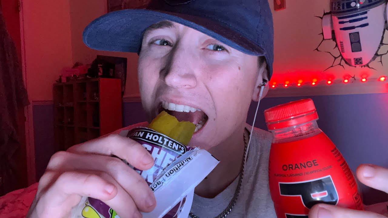Asmr Charlie’s midnight food shop