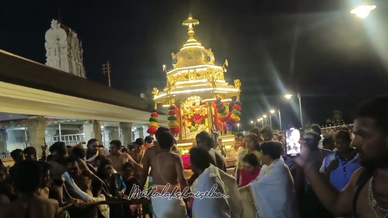 திருச்செந்தூர் முருகன் தங்கத்தேரில் பவனி வருதல் 🙏🥰 வெற்றிவேல் முருகனுக்கு ஆரோகரா 🙏