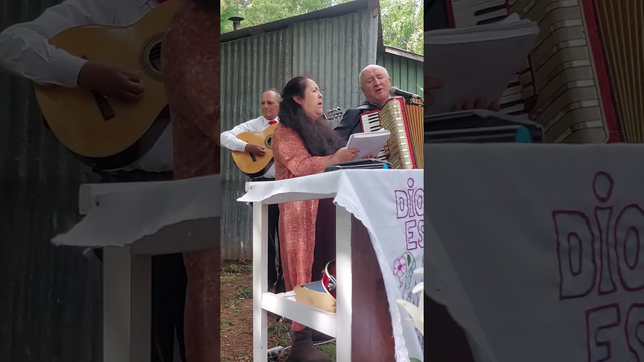 Mira mi vida Señor (Pastor Mauricio gomez y su esposa)
