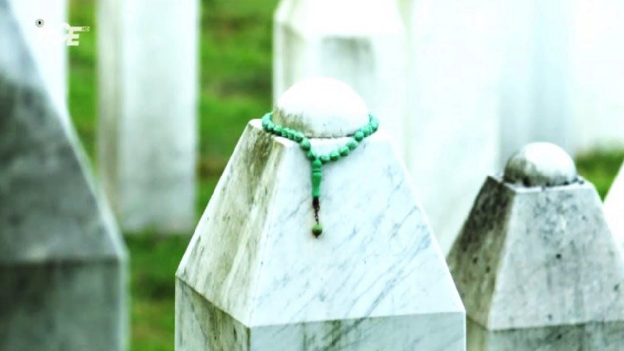 Zaglušujuća tišina ispunila Memorijalni centar 