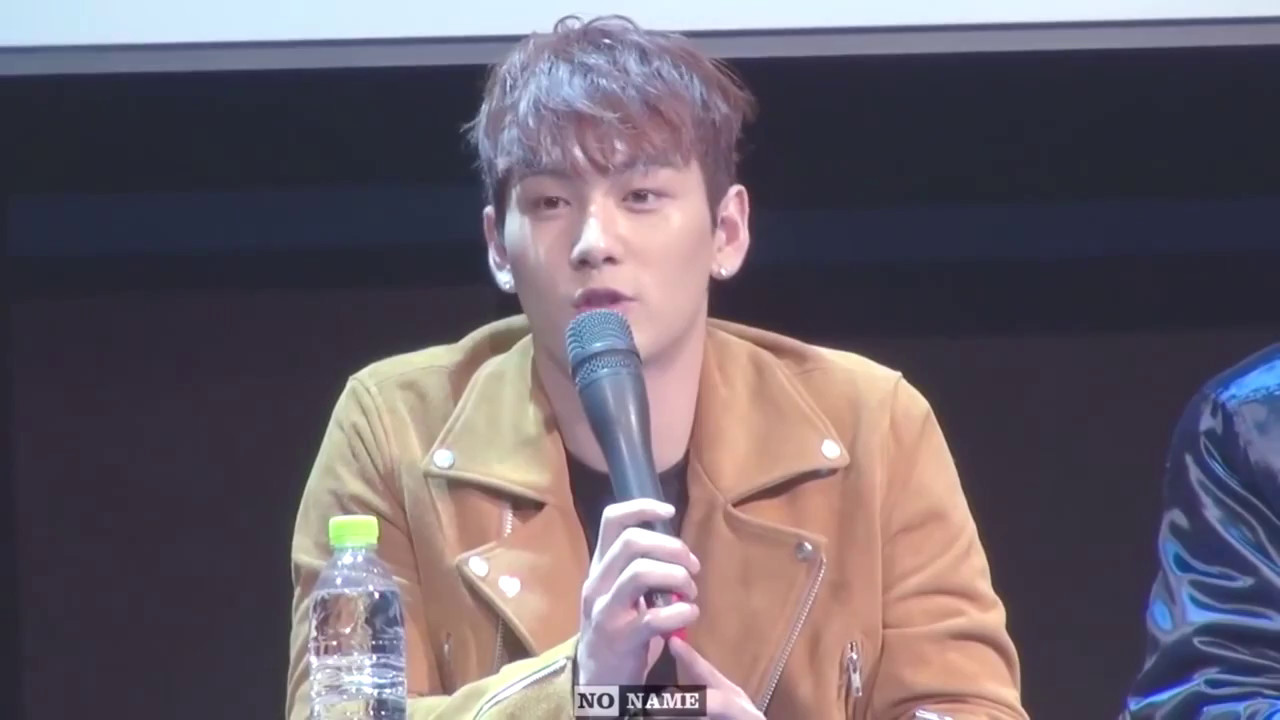 [뉴이스트/백호] 강동호 노래 무대 영상 모음