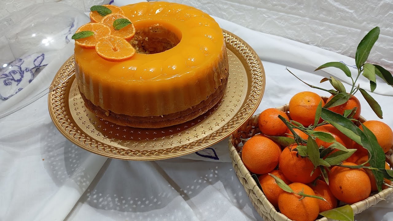 كيكة المندرين🍊 طالعة مفشفشة قطنية بطبقة من كريمة الليمون رائعة شكلا ومذاقا