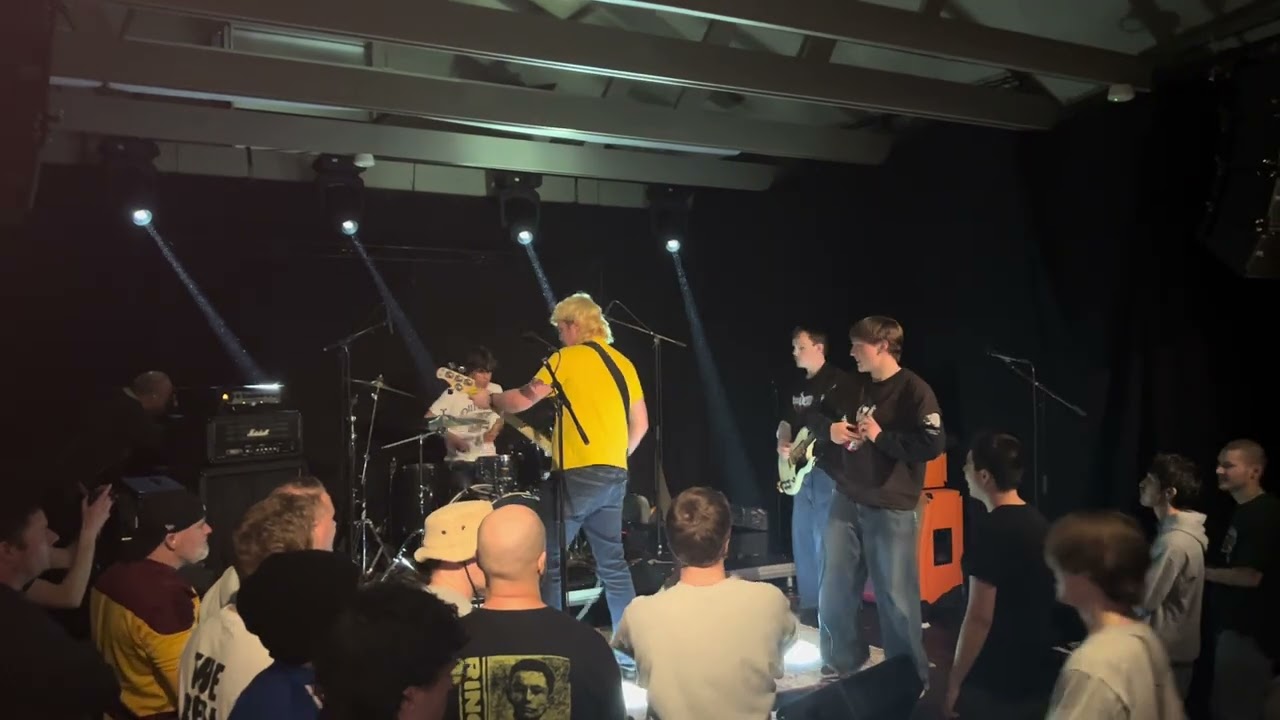 SPITBALL ”New Song / Know Your Place” @ Lokstallet, Skövde 10/1 - 2026