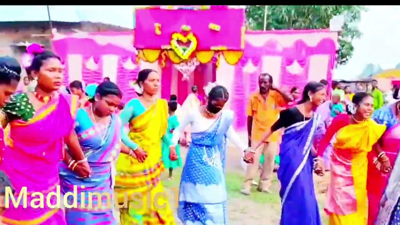 Chhatri Na Khol Barsat Mein  HD Video Santali song