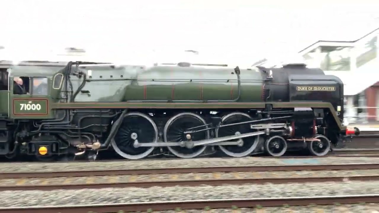 Steam locomotive number 71000 “Duke of Gloucester” accelerates through Newbury on 6th December 2025