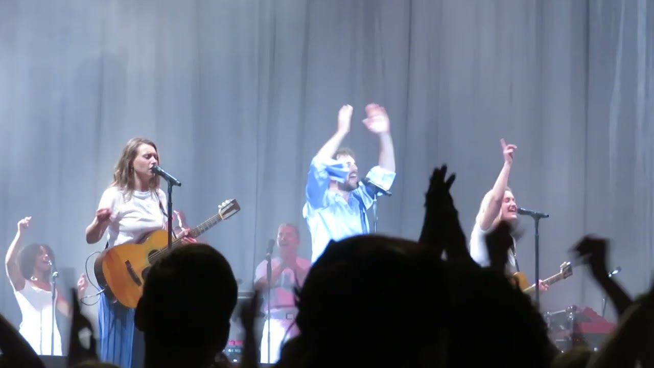 Ben Platt and Aly & AJ - Go Your Own Way (The Reverie Tour at Seattle)