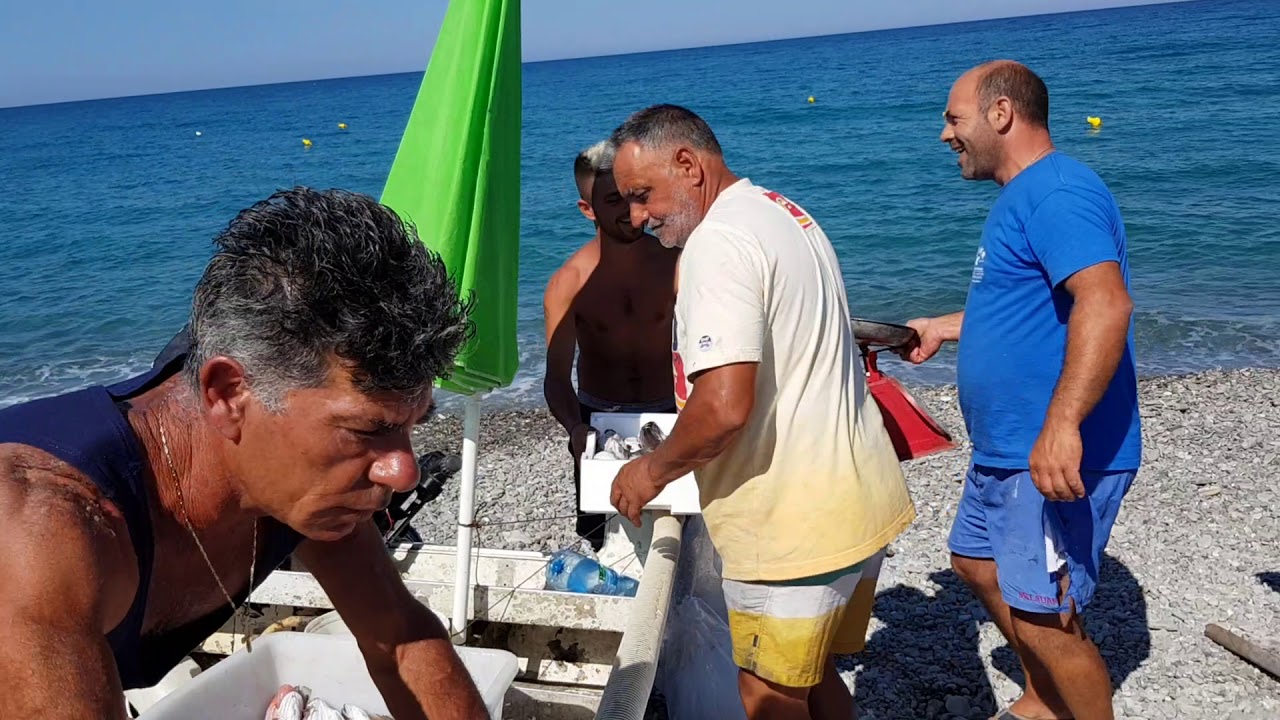 Roseto Capo Spulico.. pesca del palangaro.