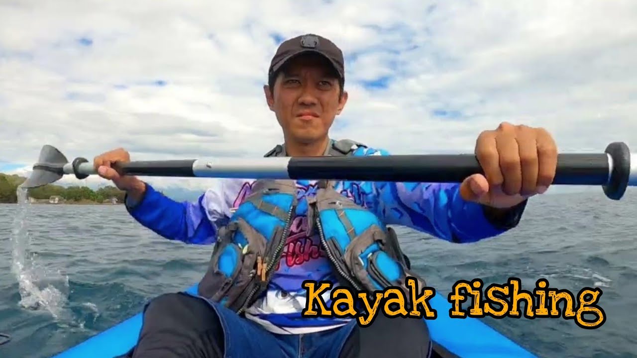 Mancing di Pasir Putih Situbondo menggunakan perahu kayak