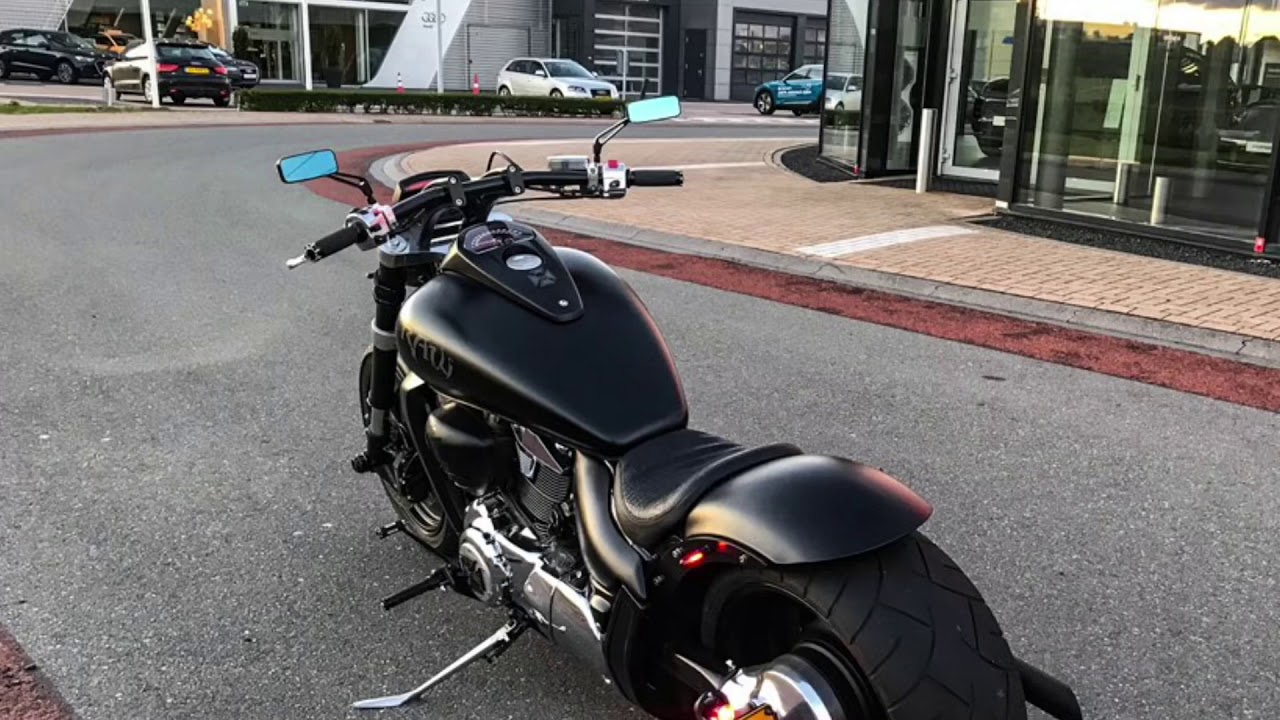 Bobber Intruder M1800R. Copper Bobber Suzuki beast.