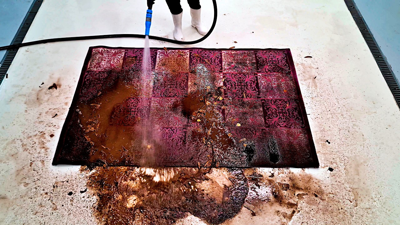 There Could Only Be One Winner In This Fight | Power Washing Rugs Satisfying