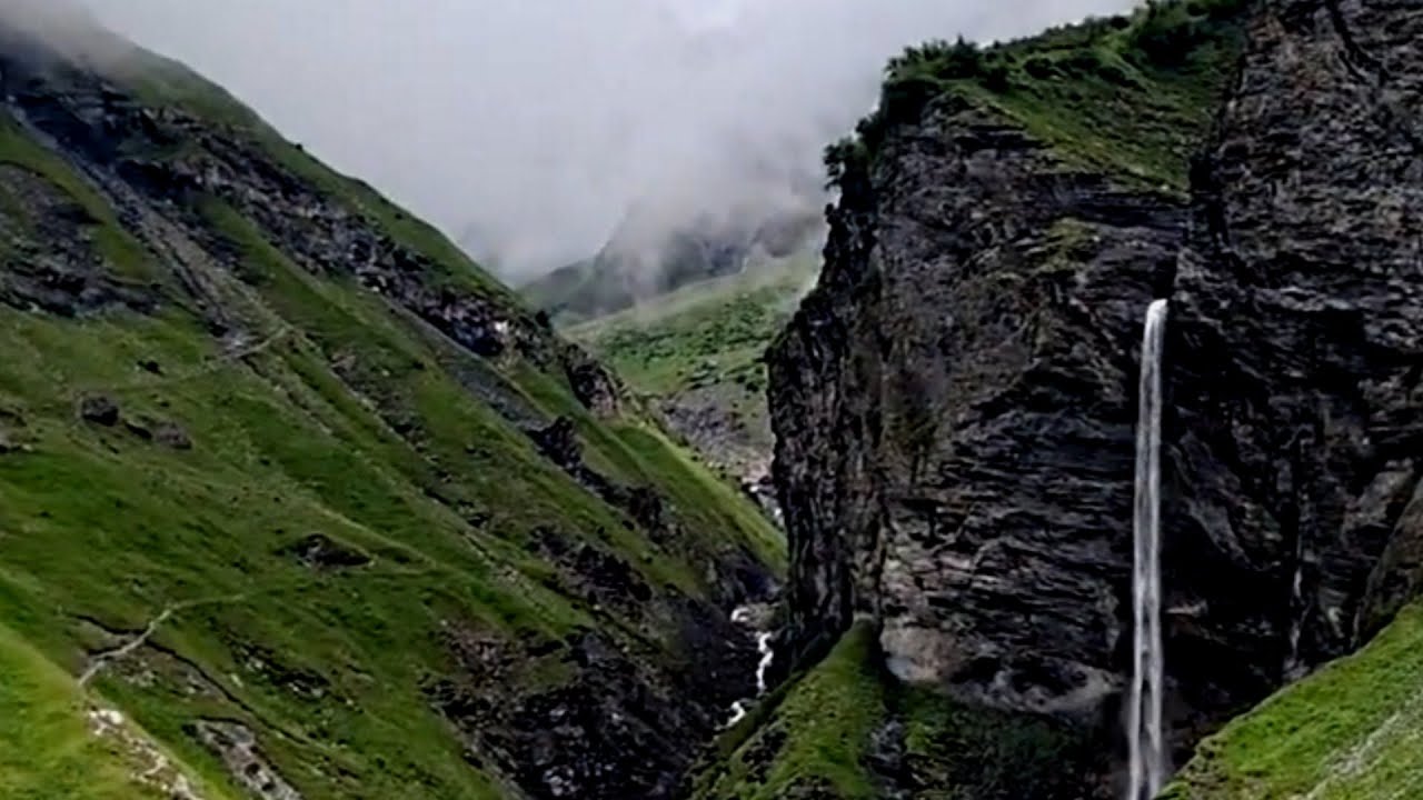 Liechtenstein + Batöni Waterfall Arena