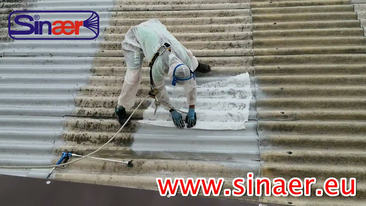 Airless application of Whitechem PU-450 polyurethane liquid membrane by SINAER ®