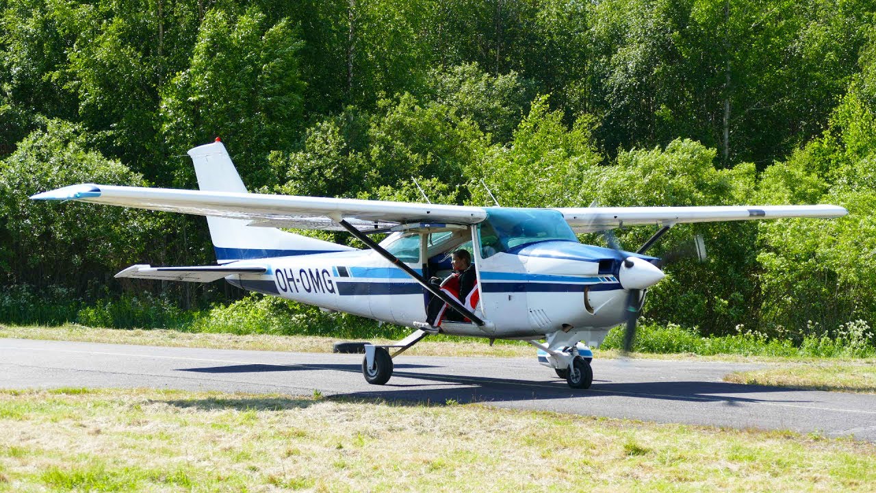 Skydive Oulu OH-OMG Cessna 182Q showy takeoff at Ahmosuo EFAH