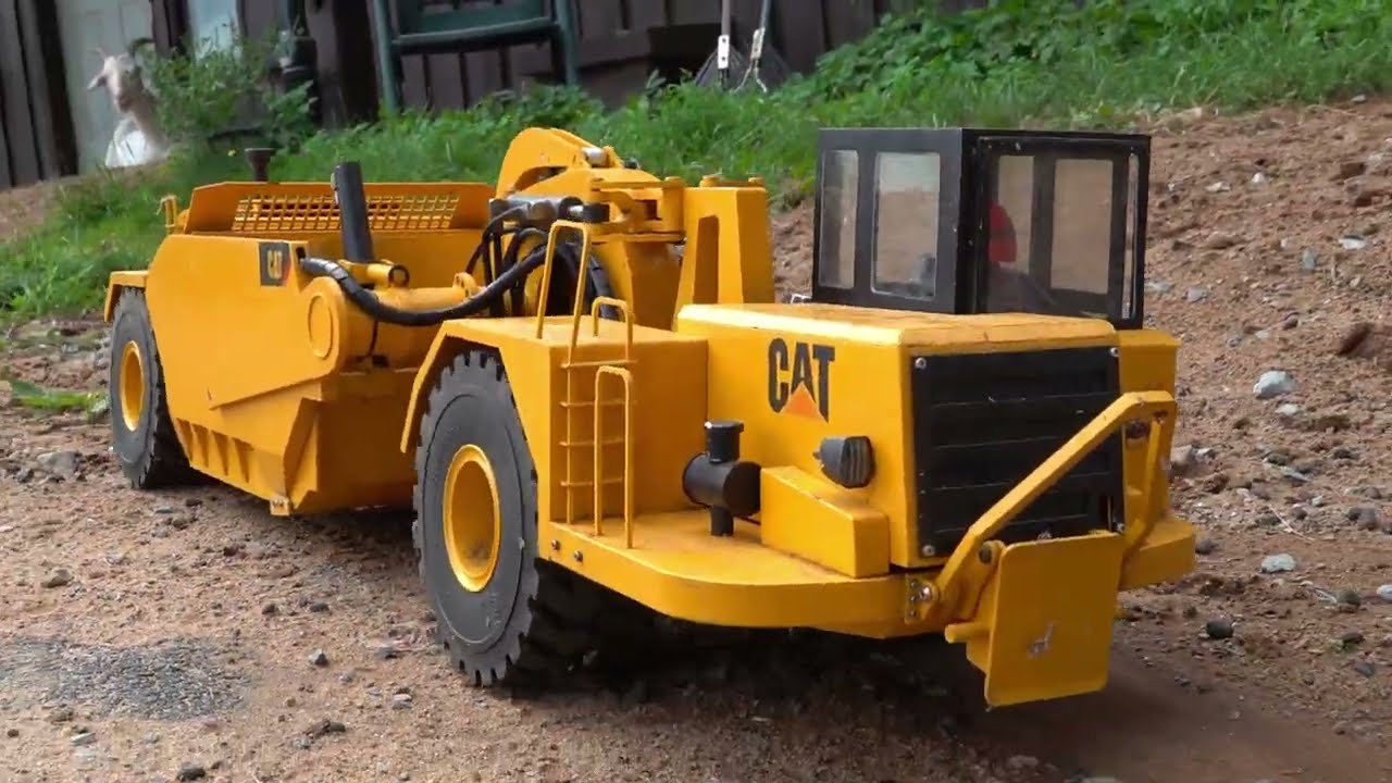 SCRAPING BY - Запуск тяжелой техники PAN TRUCK CATERPILLAR | RC ADVENTURES