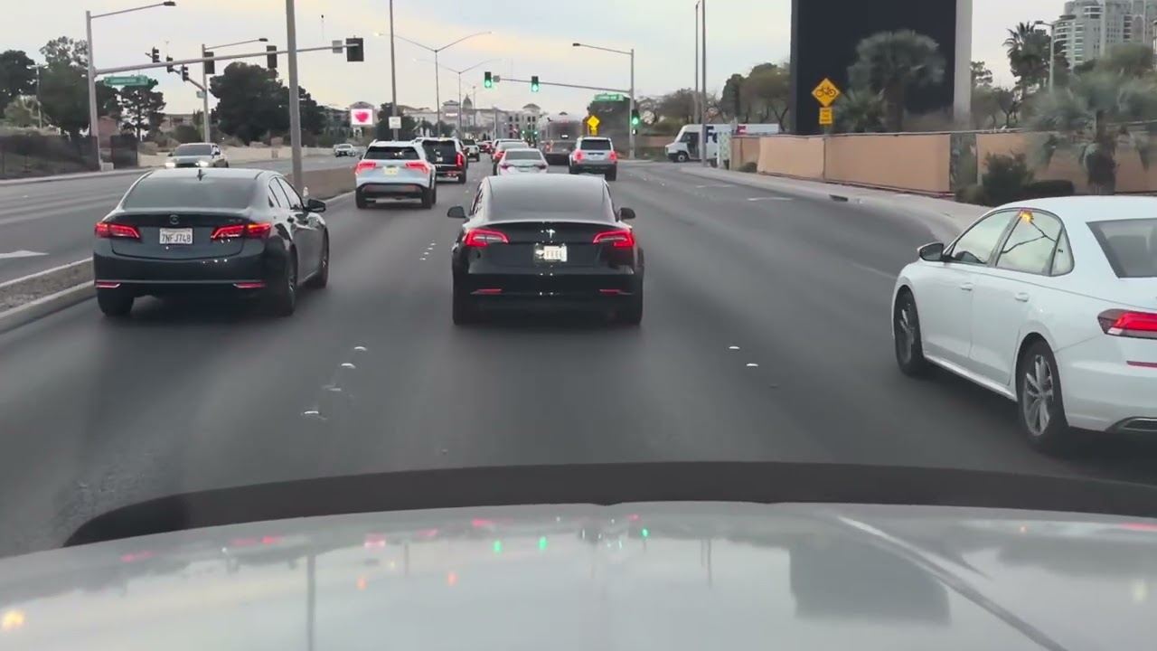 6 speed manual 12 valve Cummins Vegas Traffic POV