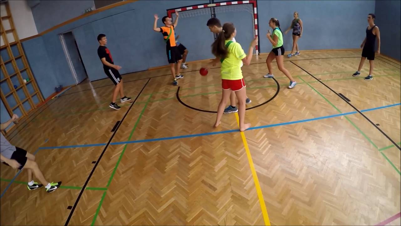 10er Ball- Sportunterricht